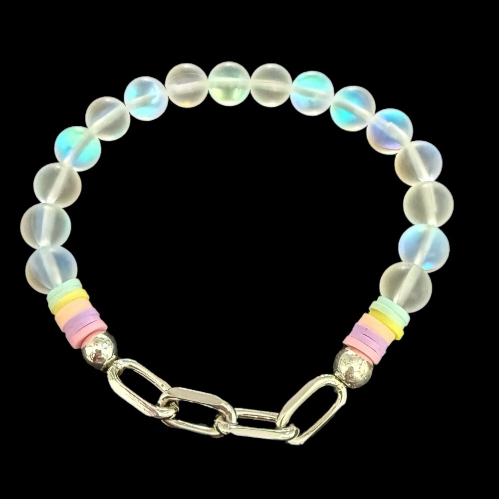 Mermaid Glass and Silver Paperclip Link Beaded Bracelet‎